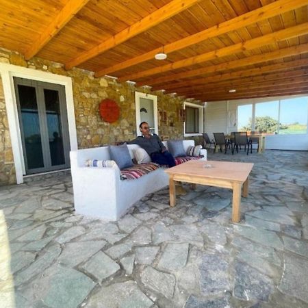 Kenny'S Villa Masztihári Kültér fotó