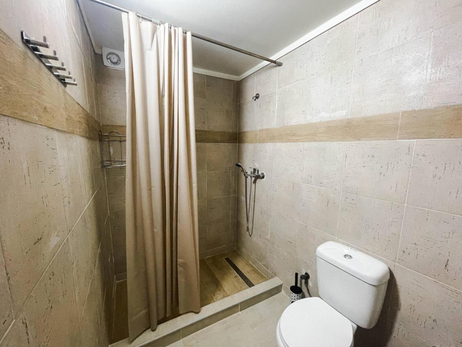 Kenny'S Villa Masztihári Kültér fotó